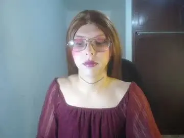 Chaturbate Live Sex Cam of evi_kitty