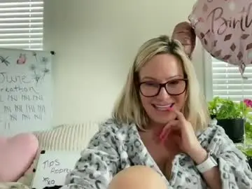 Chaturbate Live Sex of milf_goddess