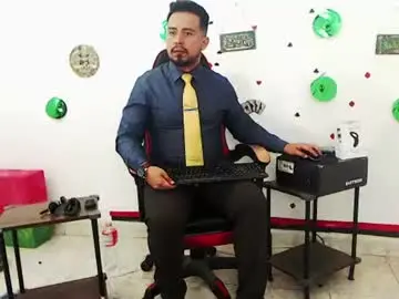 Chaturbate Adult Webcam of kalethbigdick88