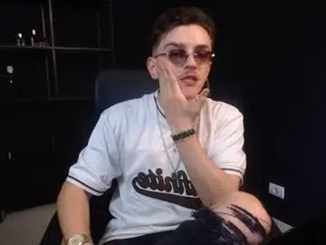 Chaturbate Free Porn Cam of felixstark