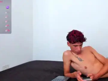 Chaturbate Free Porn Cam of liammendoza98
