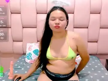 Chaturbate Best live sex cam show of naomi_hot18_