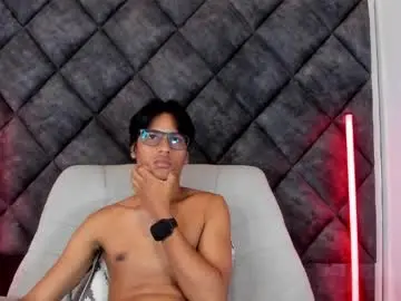 Chaturbate Watch Live Sex Cams of liamkron