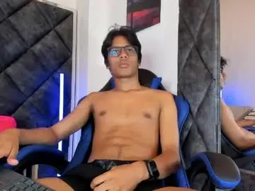 Chaturbate Watch Live Sex Cams of liamkron