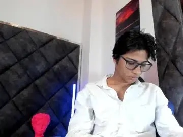 Chaturbate Live Sex Cam of liamkron