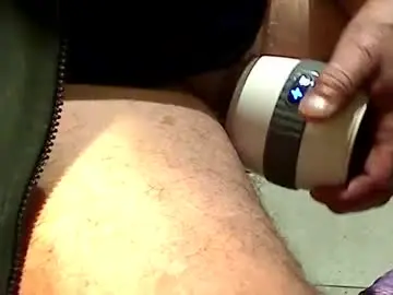 Chaturbate Live Porn of mrboombastic6969