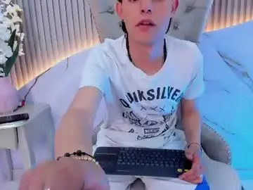 Chaturbate Watch Live Sex Cams of luucky_strike