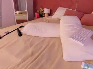 Chaturbate Watch Live Sex Cams of misty_webb