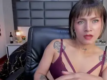 Chaturbate Adult Video Chat of mrs_regina_clk