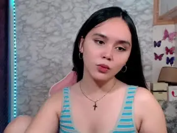 Chaturbate Live Sex Cam of pia_intownx