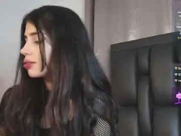 Chaturbate Free Live Porn of sararoy_