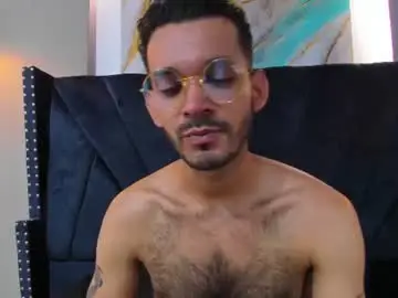 Chaturbate Private Sex Chat of leosaenzz