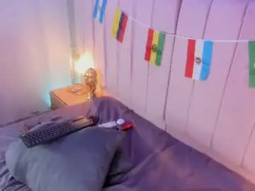 Chaturbate Adult Webcams of hillarycollins