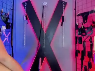 Chaturbate Adult Webcams of izobethari_bdsm