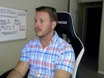 Chaturbate Free Porn Cam of player2pawns