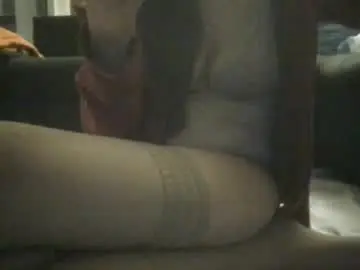 Chaturbate Live Sex of holyhotwife86
