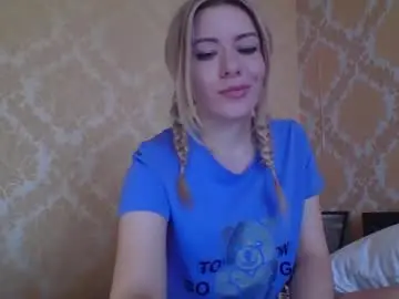 Chaturbate Best live sex cam show of softy_aura