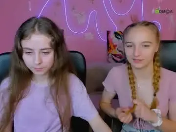 Chaturbate Best live sex cam show of rebecca_smile_