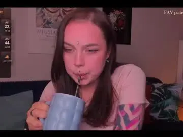 Chaturbate Best live sex cam show of varvaraola