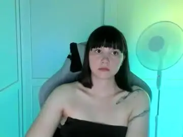 Chaturbate Sex Cam of emilli_moon