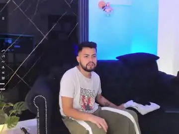 Chaturbate Private Sex Chat of lucca_mallard