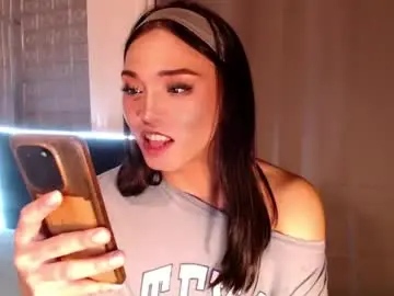 Chaturbate Free Porn Cam of tina_allure