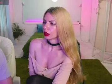 Chaturbate Live Sex Cam of alisaaleks