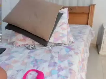 Chaturbate Best live sex cam show of andrea_oss
