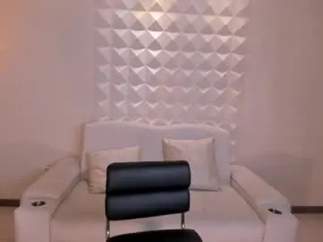 Chaturbate Watch Live Sex Cams of deminova