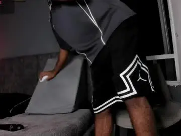 Chaturbate Free Live Porn of mont_777