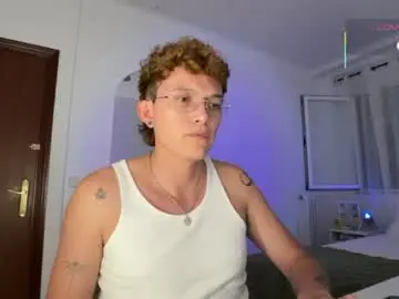 Chaturbate Best Webcam of anddres_boss
