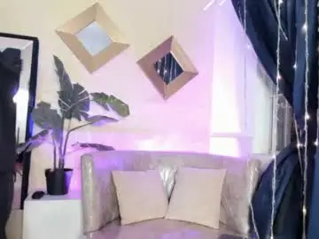 Chaturbate Best live sex cam show of evelyn__rose1