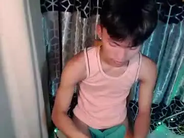 Chaturbate Free Porn Cam of jemart_urnaughtboy