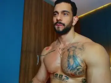 Chaturbate Live Porn of massimo_visconti