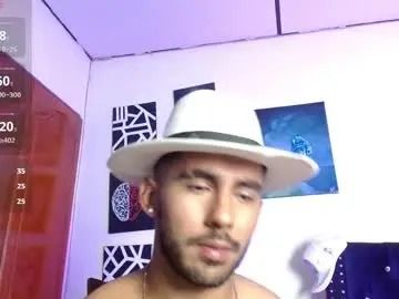 Chaturbate Adult Webcams of romanpearce_