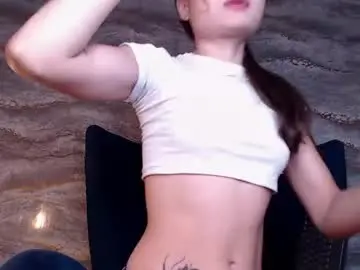 Chaturbate Live Sex Cam of mia_luxor