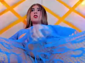 Chaturbate Best live sex cam show of cami_rouxx