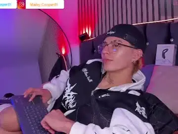 Chaturbate Watch Live Sex Cams of maiky_cooper01
