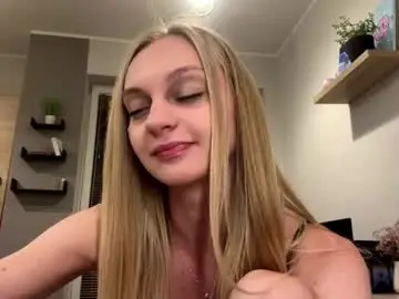 Chaturbate Adult Webcam of mikkiskees