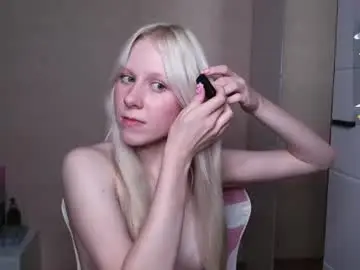 Chaturbate Nude Webcam of amili_kron