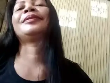 Chaturbate Best live sex cam show of yadly143