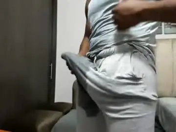 Chaturbate Live Sex Cam of roccoblack02
