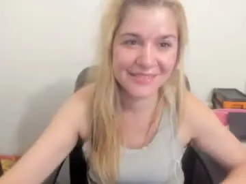 Chaturbate Watch Live Sex Cams of artsyandcraftsy_