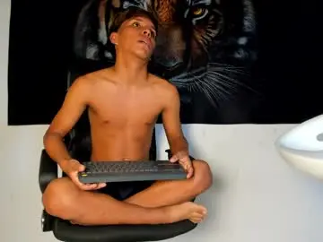 Chaturbate Private Sex Chat of tyler_navas