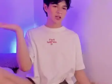 Chaturbate Watch Live Sex Cams of ale_aurarashii