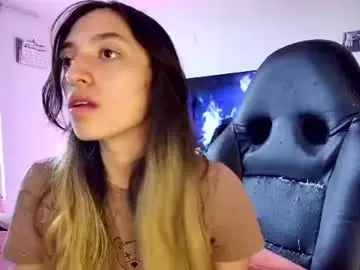 Chaturbate Live Sex Cam of barbie20_