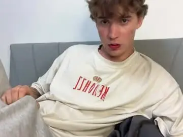 Chaturbate Sex Cam of kevin_martin8