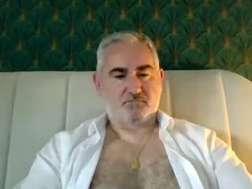 Chaturbate Sex Cam of sexy_italiandaddy
