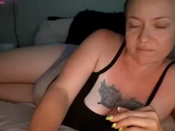 Chaturbate Adult Webcams of julimonroe
