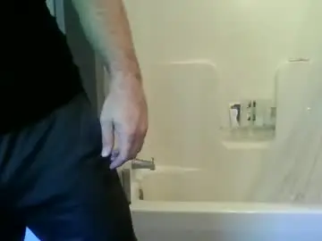 Chaturbate Free Porn Cam of hattrick122